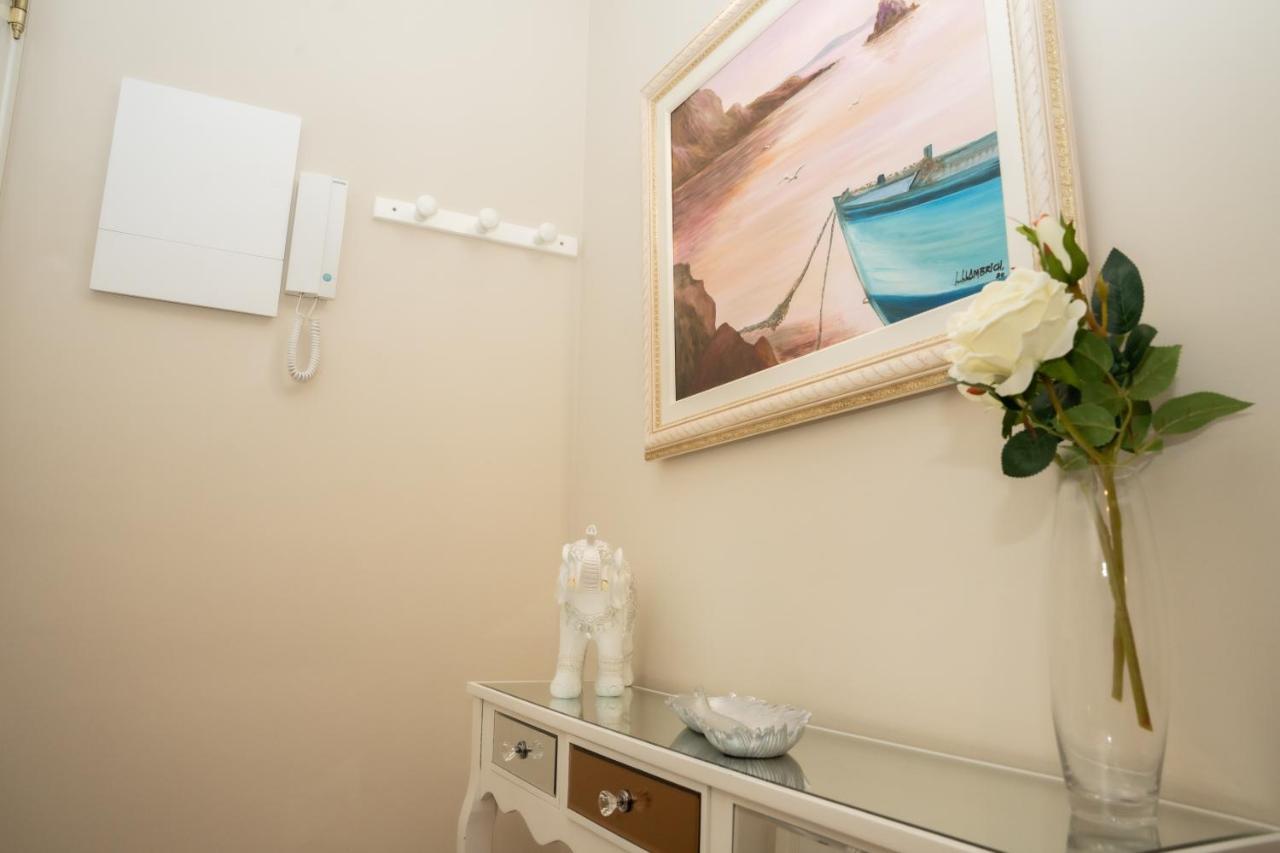 Gallimo Apartaments L'Ampolla Luaran gambar